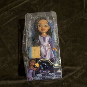 Disney Wish petite Asha doll 6in